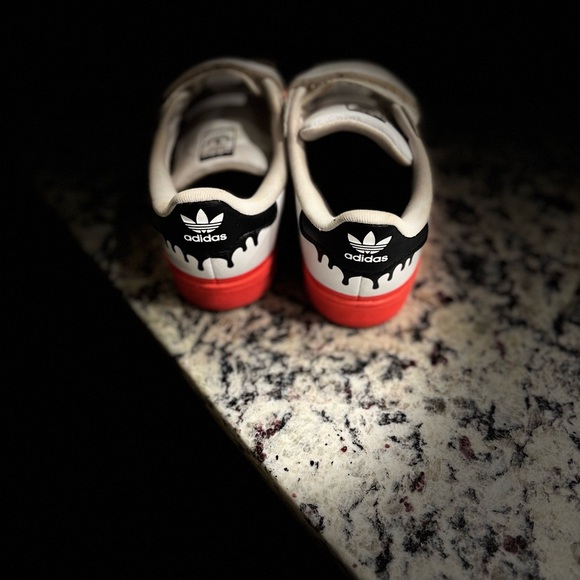 Adidas Superstar White and Black Sneakers with Red Soles - Picture 6 of 6